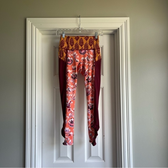 New! Free People FP Movement you’re a peach y2k combo Leggings 16053 - Picture 2 of 16